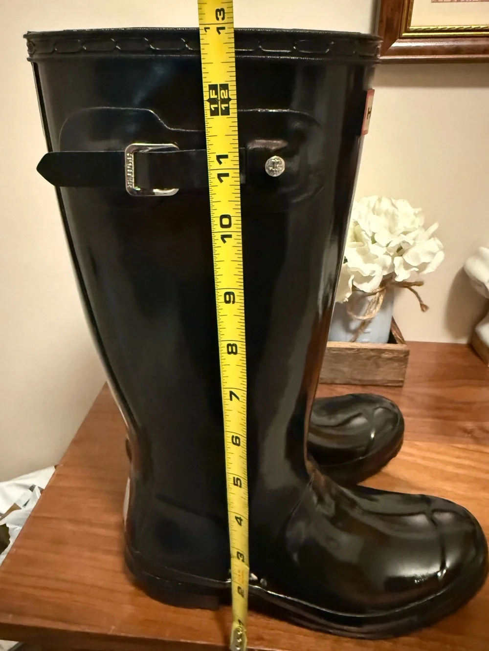 Hunter Kids Black Gloss Tall Rain Boots girls size 6